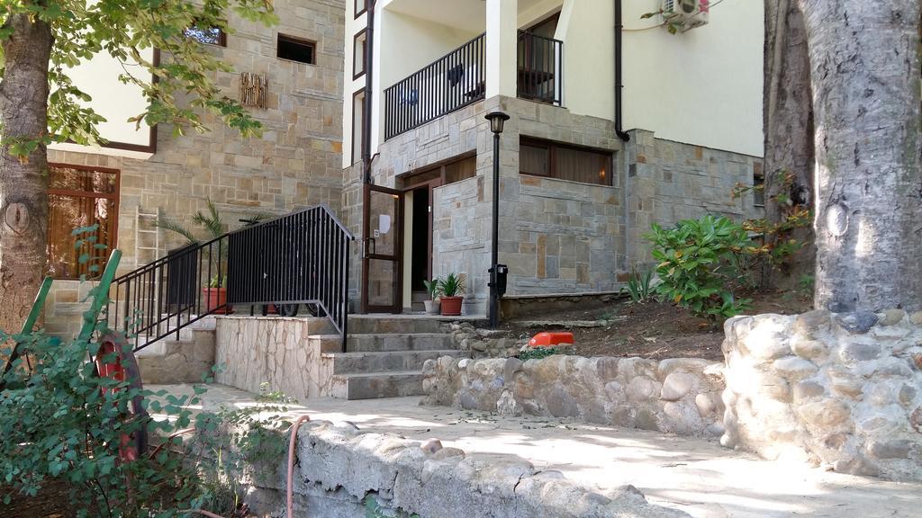 ביאלה К-Г Луна К-С Лонгоза Комплекс Лонгоза מראה חיצוני תמונה